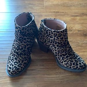 Blow Fish cheetah booties